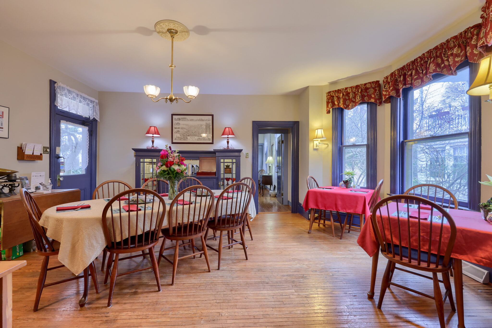 Photo Gallery The Alden House